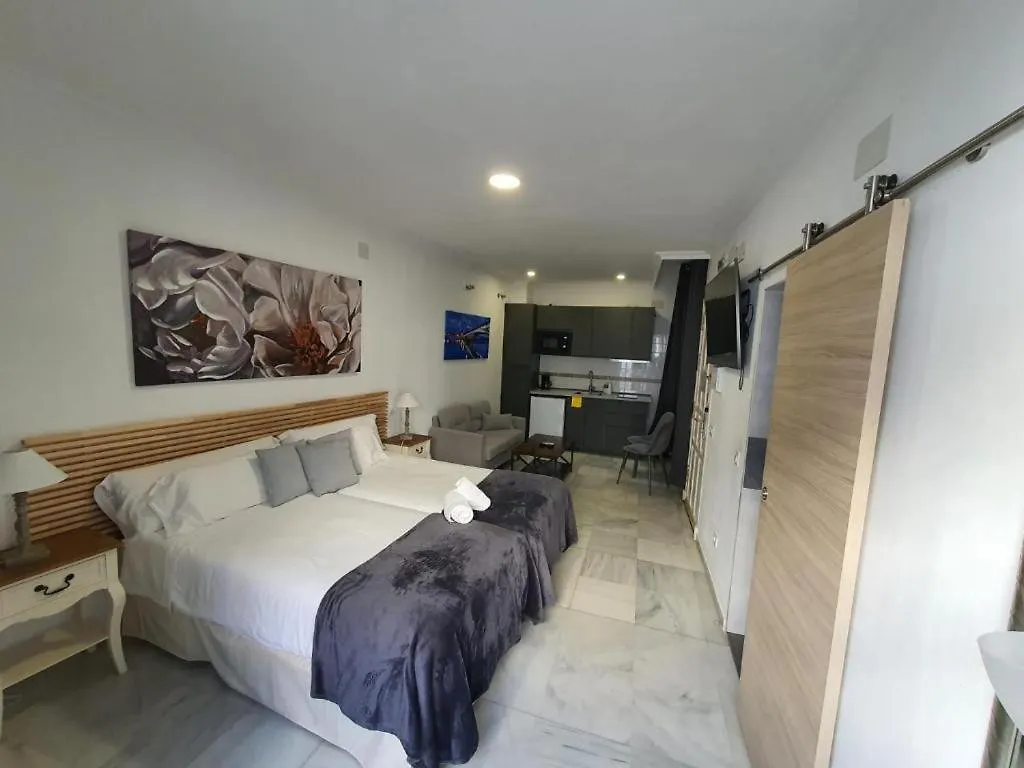 Apartamentos Los Angeles Sevilla España